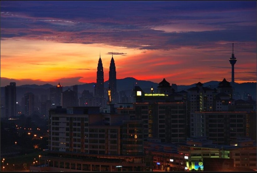 Kuala Lumpur skyline, Malaysia, Petronas Twin Towers